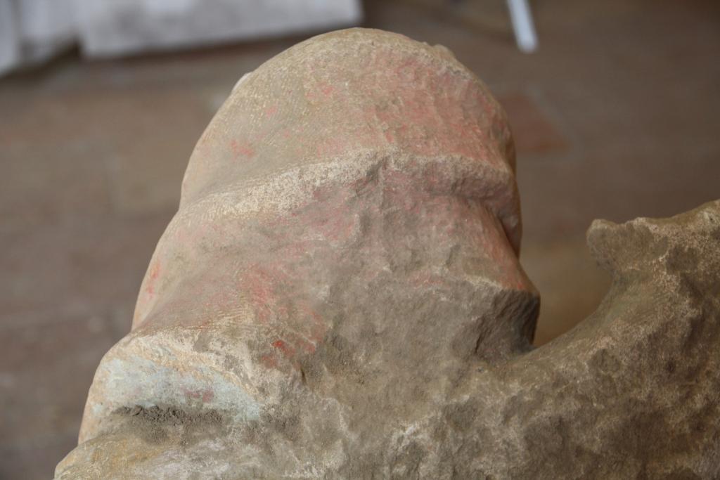 groupe sculpté de la Mise au tombeau
