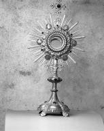 ostensoir (ostensoir-monstrance)