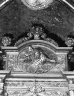 groupe sculpté : Dieu le Père, anges