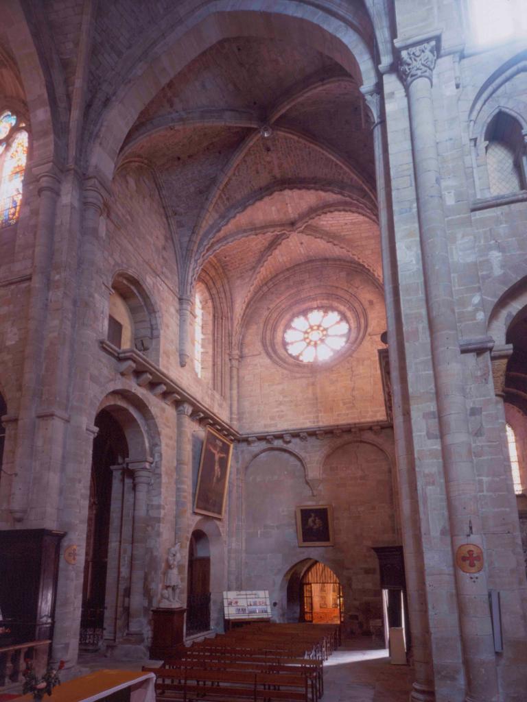 abbaye de bénédictins Saint-Sauveur