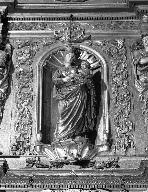 groupe sculpté : Vierge à l'Enfant, anges