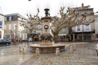 fontaine dite de la place