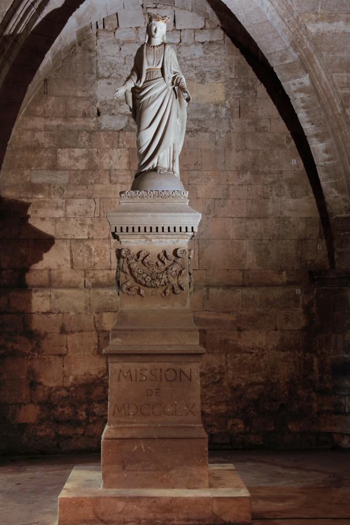 statue : Vierge de mission