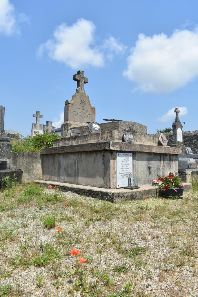 cimetière de Balsac