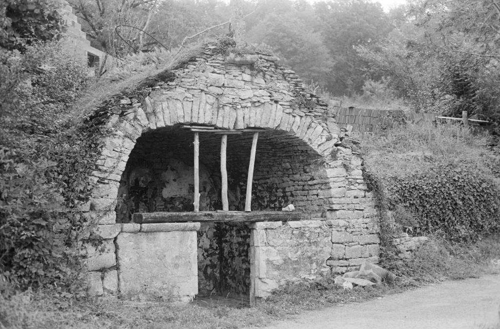 village : bourg castral