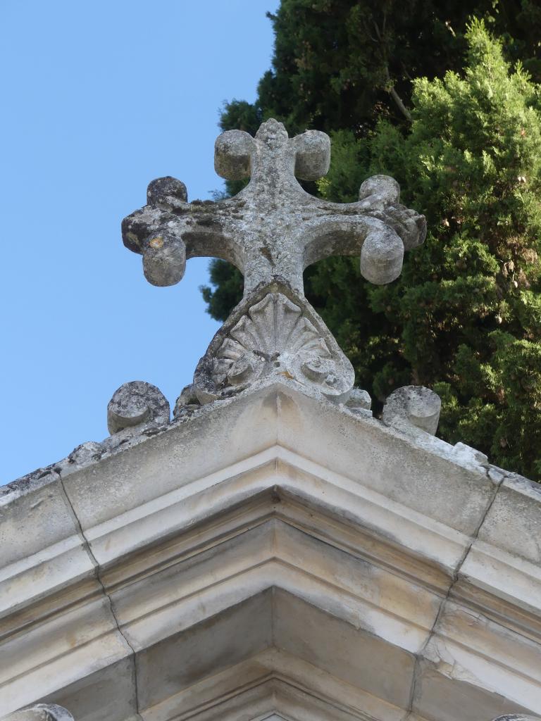 tombe, trapèze B, couronne, n°245, tombeau de Jean et Emile Gibert