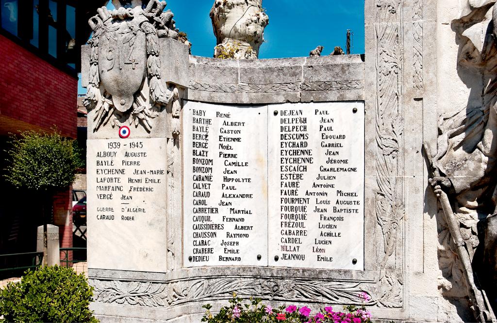 monument aux morts de la guerre de 1914-1918, de la guerre de 1939-1945 et de la guerre de 1954-1962