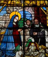 ensemble des verrières de la chapelle Notre-Dame de Nazareth