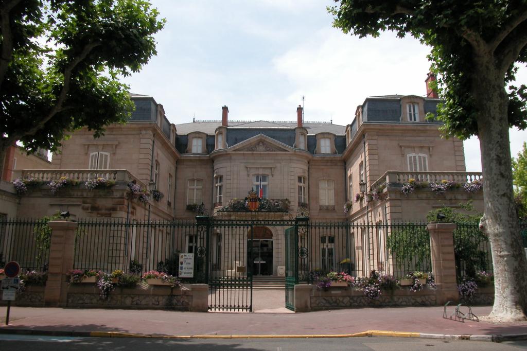 banque Villa, puis hôtel de ville