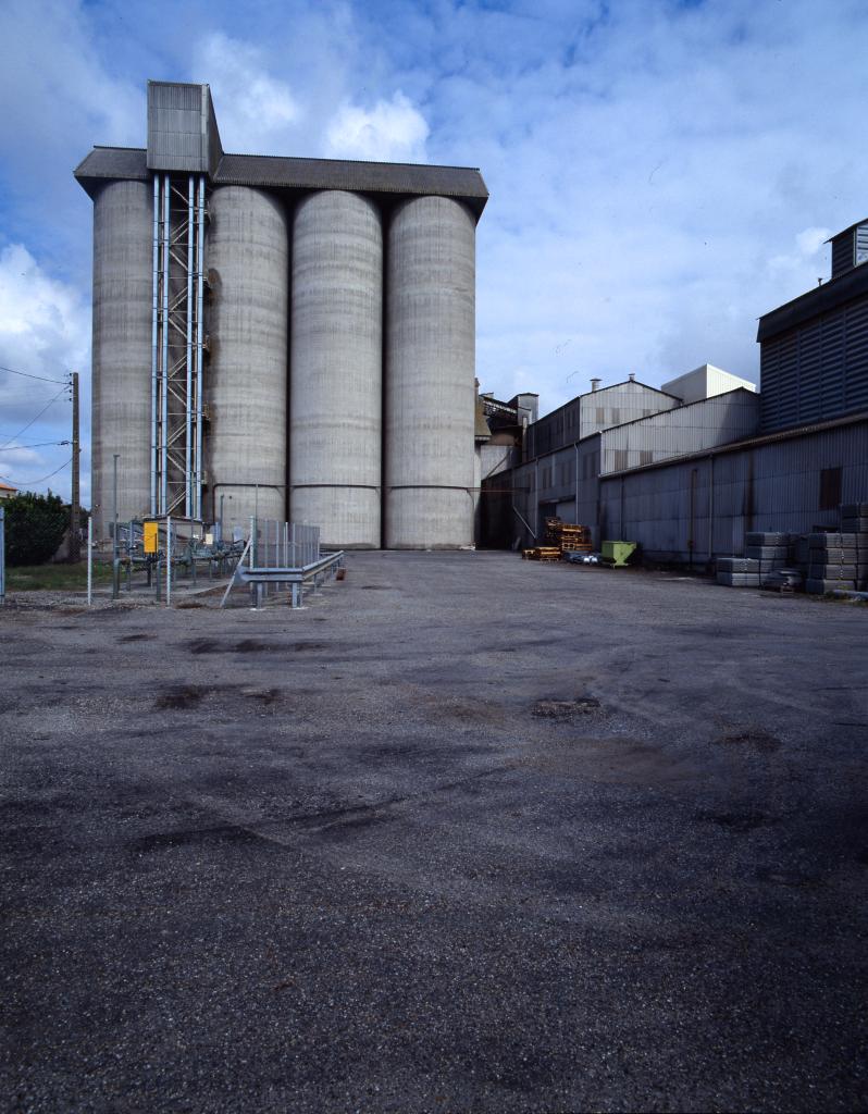 minoterie Ricard et Rigaudis, actuellement Silos du Razès