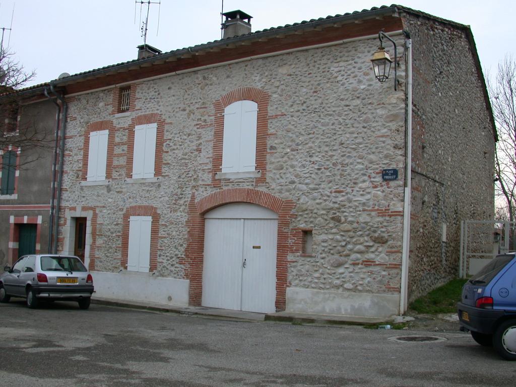 ancienne ferme actuellement maison d'habitation