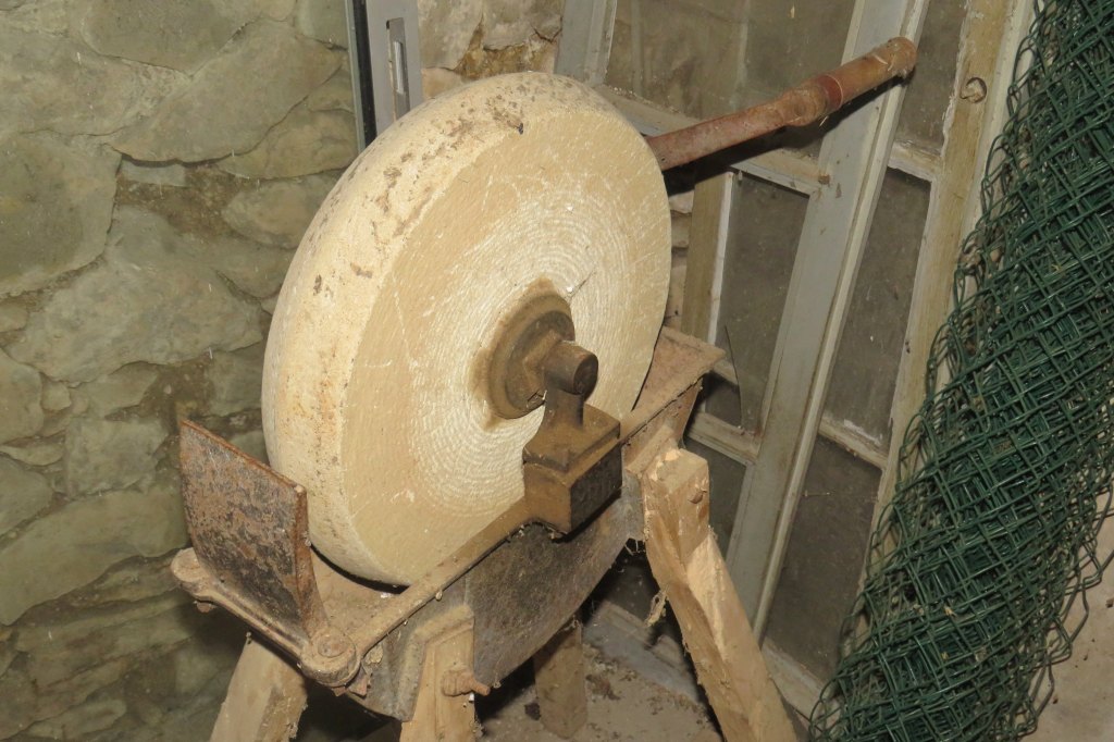 filature de laine ; fabrique de peigne en corne Courrent, Beautes, Conte, dite usine de la Mécanique