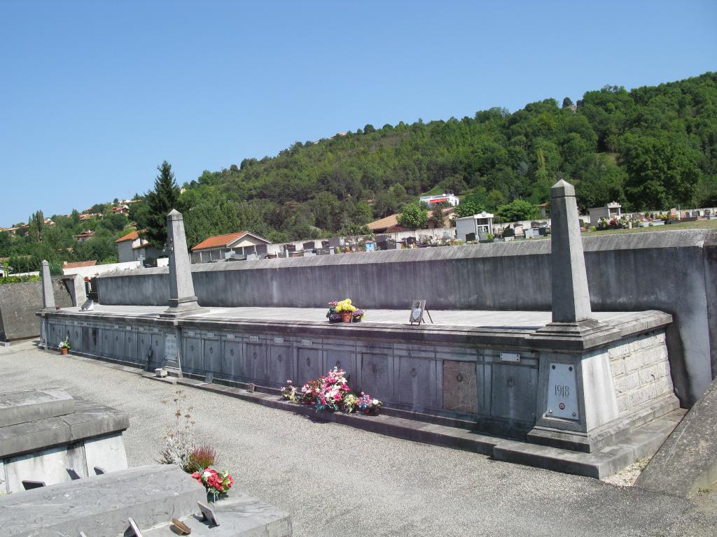 mausolée de la guerre de 1914-1918 et de la guerre de 1939-1945