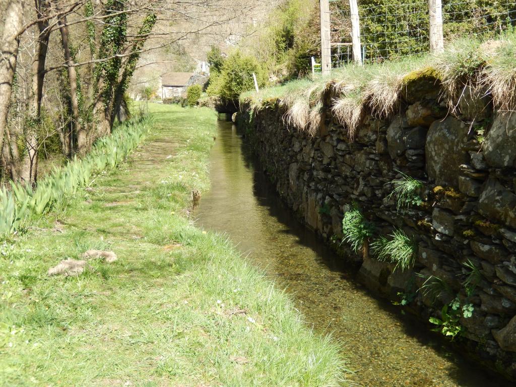 Béal du moulin de Grattegals