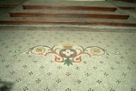 revêtement de sol (mosaïque) : Rinceaux d'acanthe couronnés
