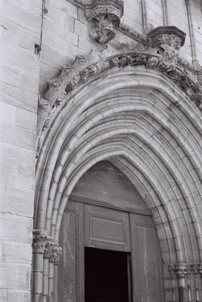 église paroissiale Notre-Dame du Puy