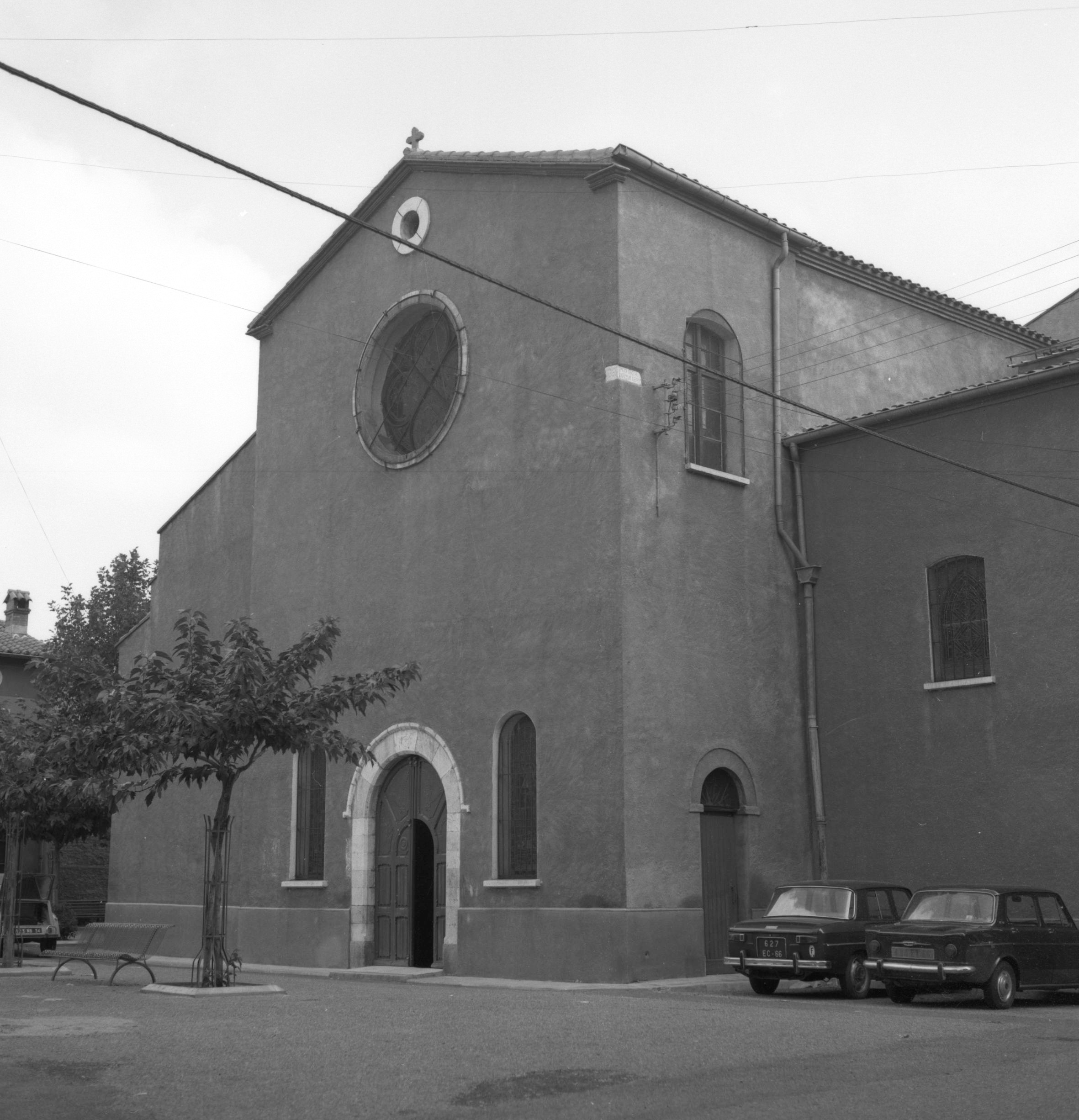 église paroissiale Saint Vincent de Claira