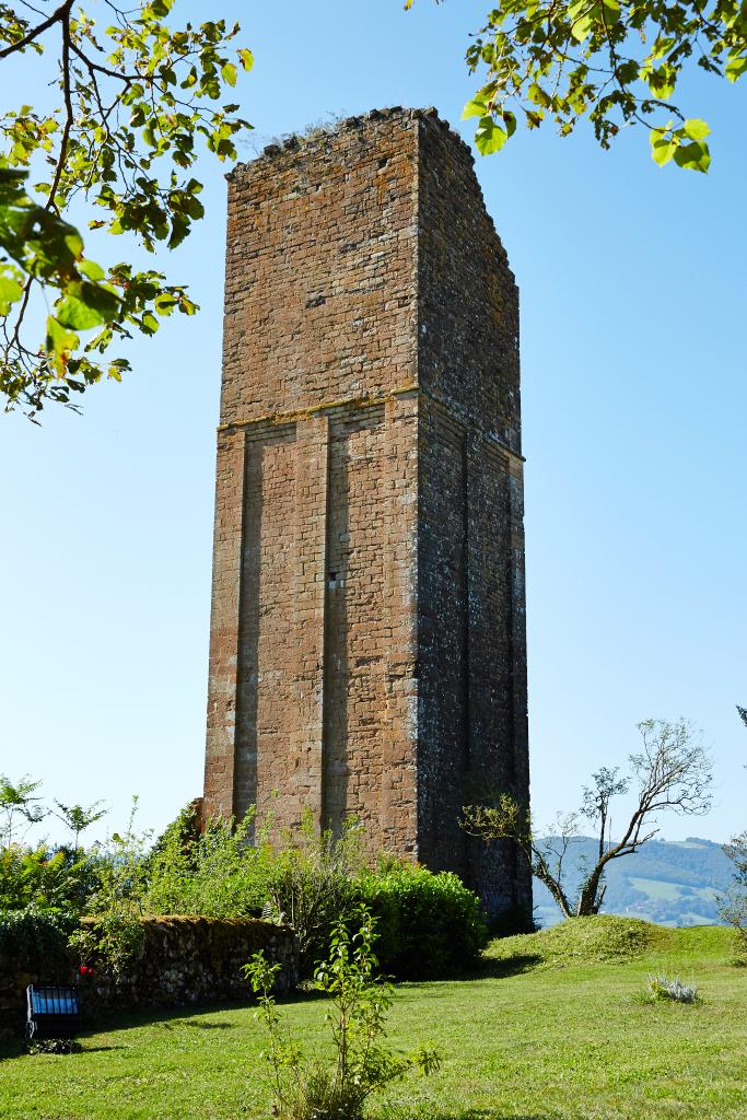 château fort, dit "Tours de Saint-Laurent"
