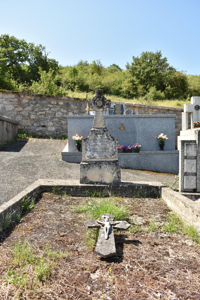 cimetière de Saint-Mayme