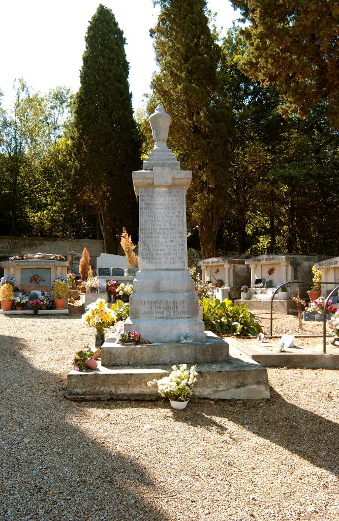 monument aux morts de la guerre de 1914-1918 et de la guerre de 1939-1945