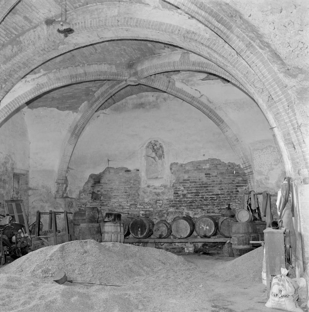 ancienne abbaye cistercienne de Lagarde-Dieu