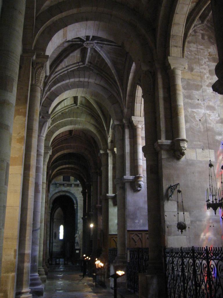 abbaye de bénédictins Saint-Sauveur