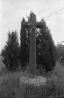 Croix de chemin dite "Croix du Curé"