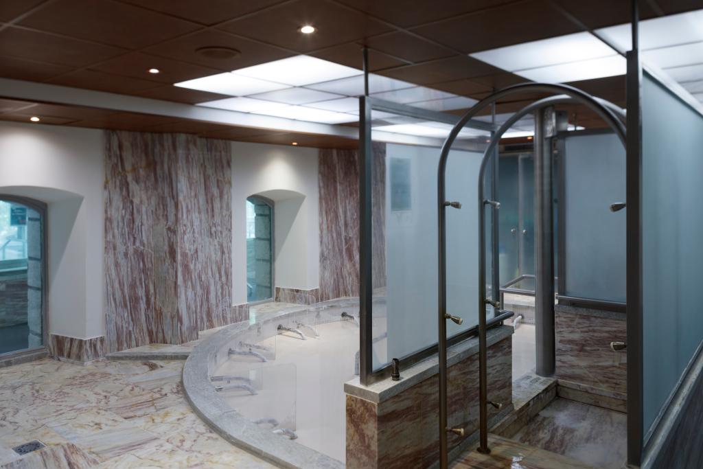 Les thermes de Llupia puis établissement thermal et grand hôtel