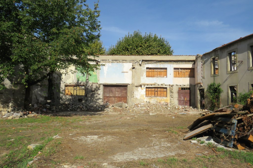 fabrique de jais puis de peigne en corne Bez, puis filature Jouret, dite filature de l'Hers