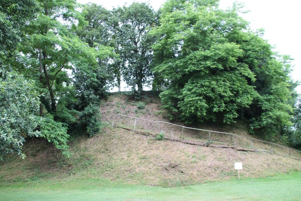 motte castrale
