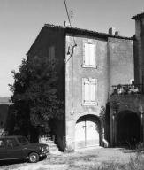 Maisons