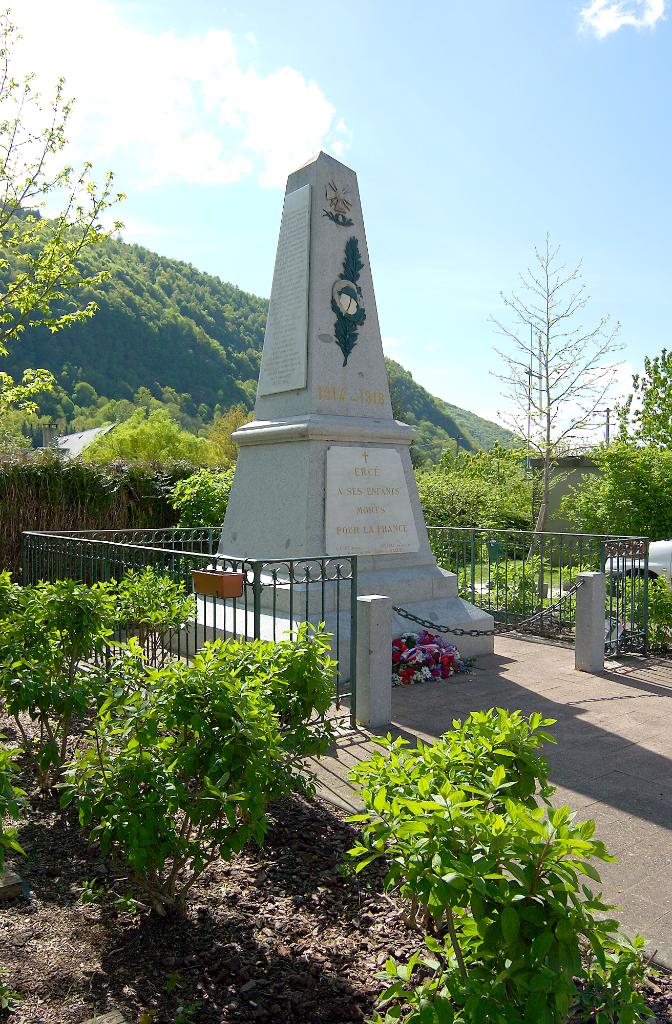 monument aux morts de la guerre de 1914-1918 et de la guerre de 1939-1945
