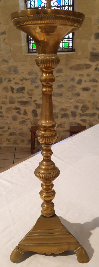 Présentation du mobilier de l'église de Moulézan