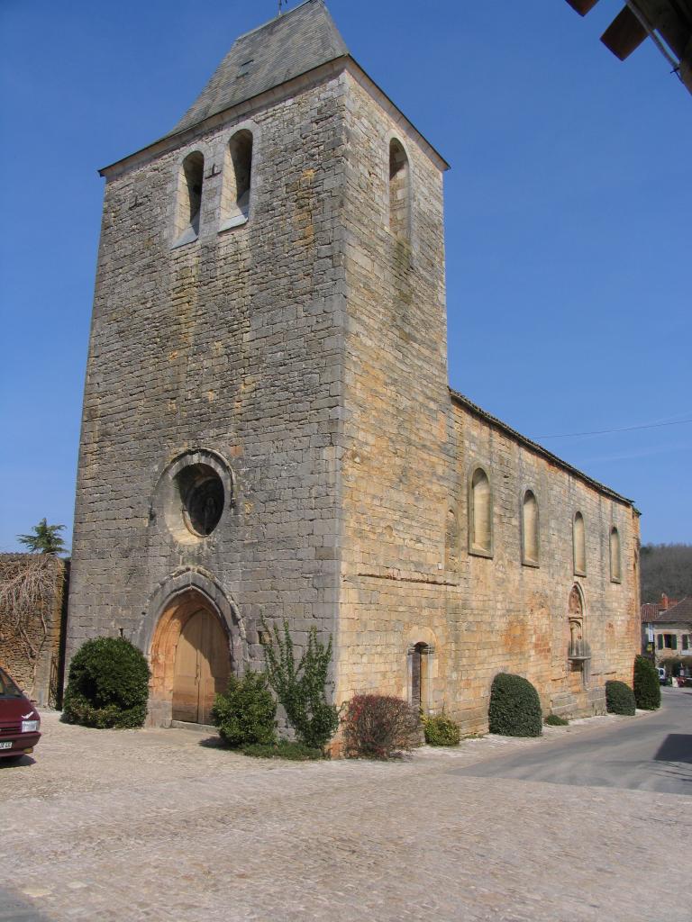 église paroissiale Saint-Pierre-ès-Liens