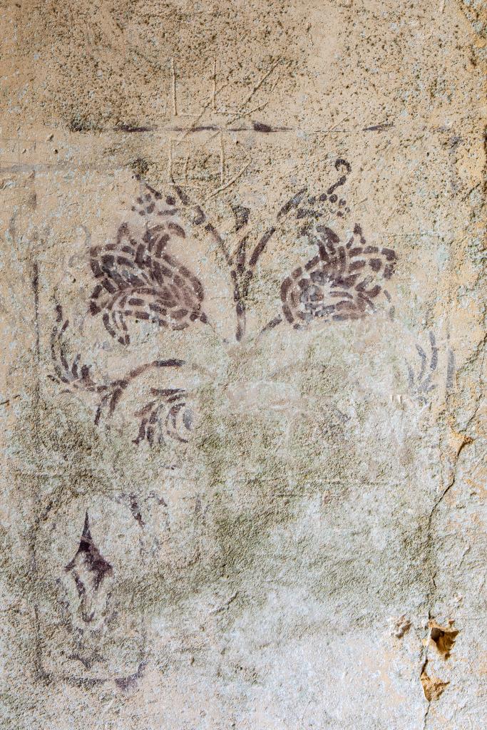 Peintures monumentales et plafond peint du logis
