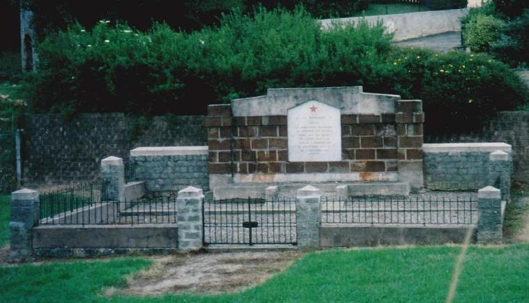 monument (plaque) à la mémoire des martyrs Croates et Bosniens
