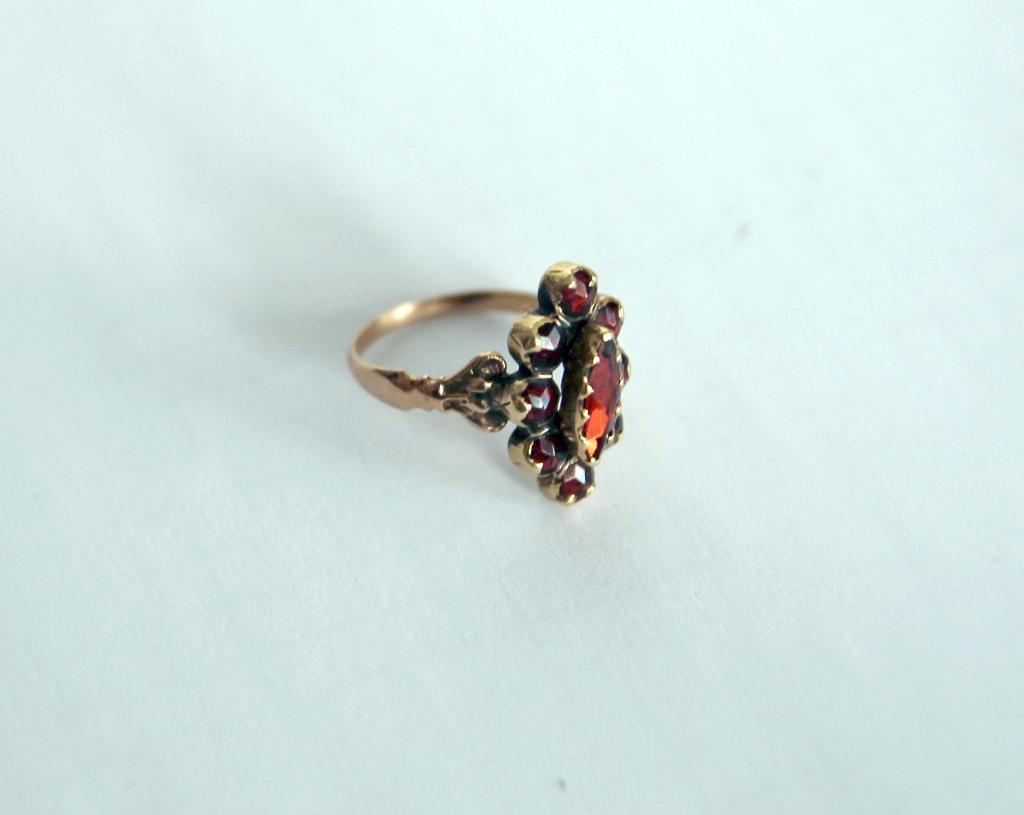 Bague marquise