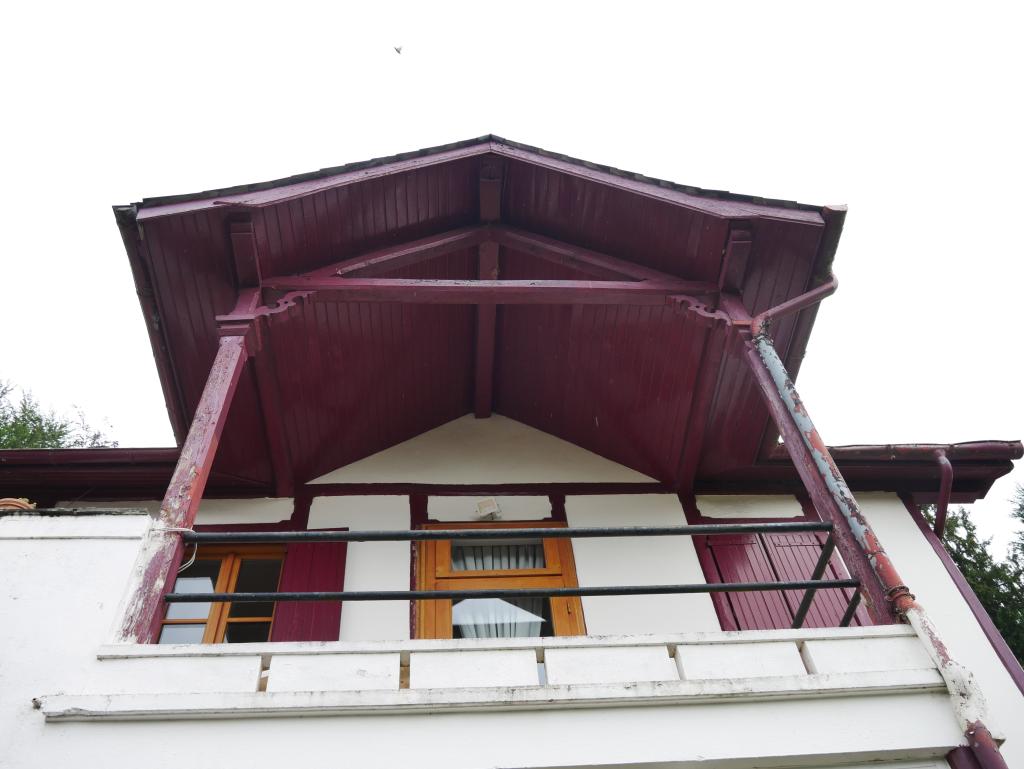 Chalet ou villa des Roses