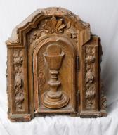 Tabernacle de l'ancien retable de saint Antoine de Padoue (disparu)