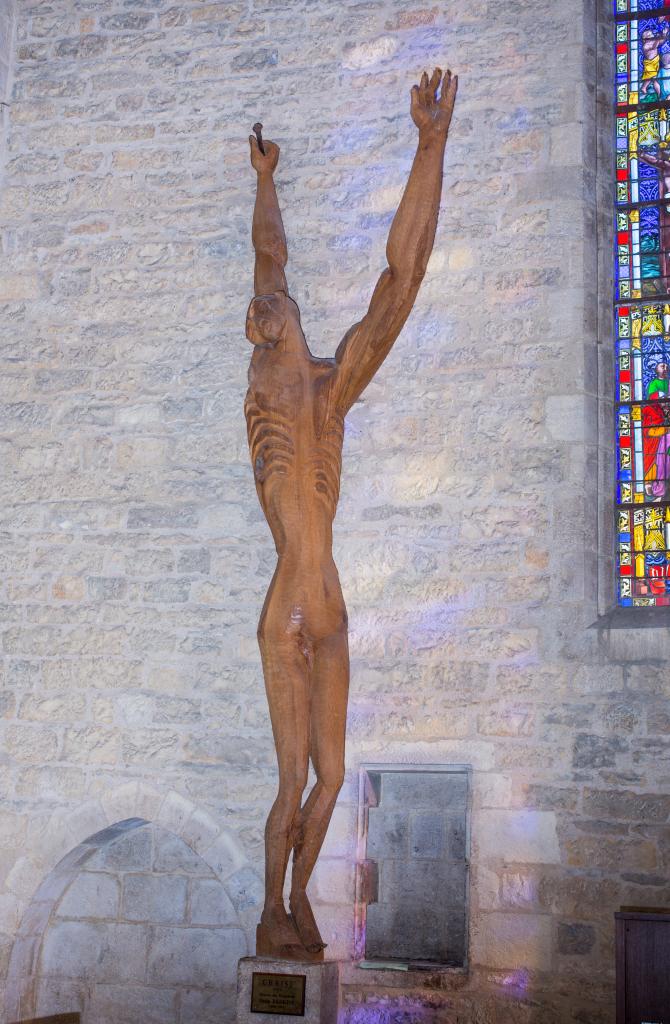 croix (figure colossale) : Christ en croix dit Le Christ de Zadkine