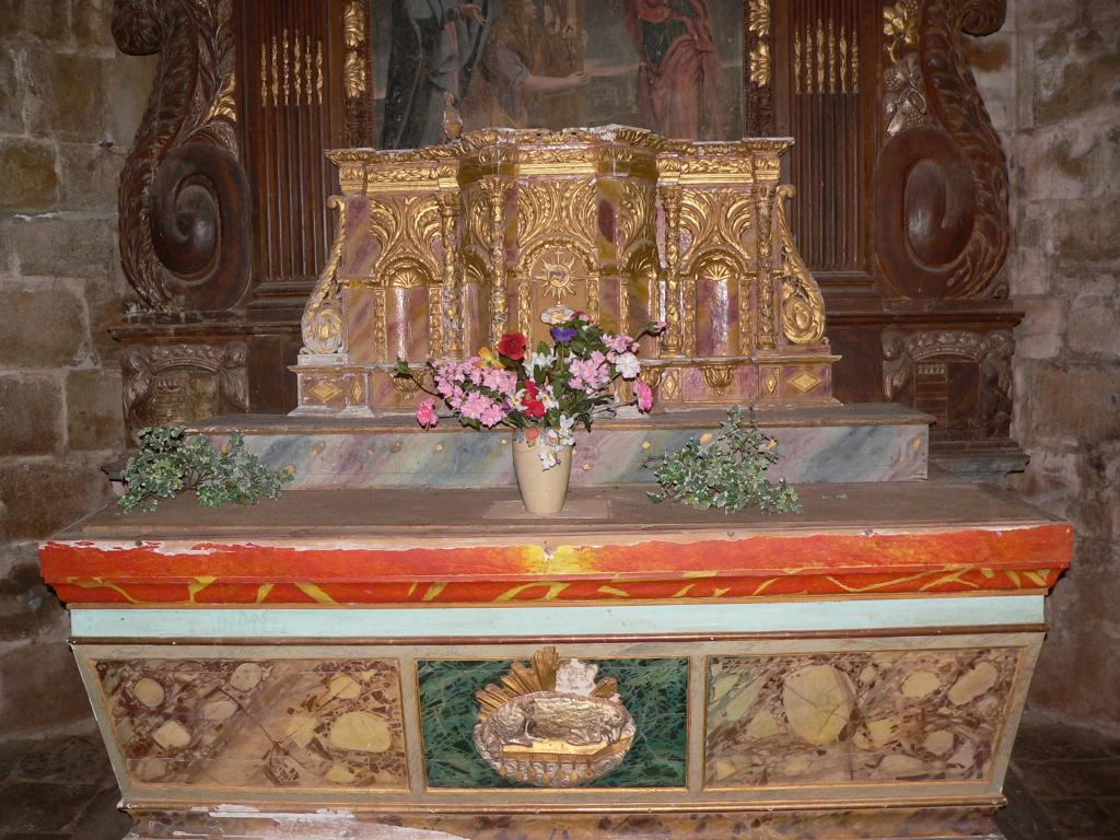 retable du maître-autel, avec tableau de La Crucifixion