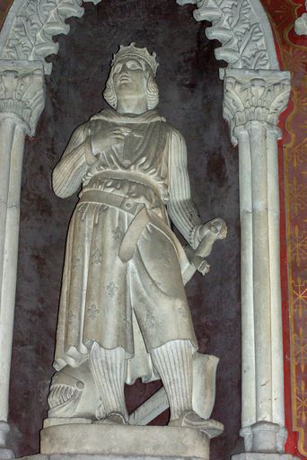 statue : saint Louis