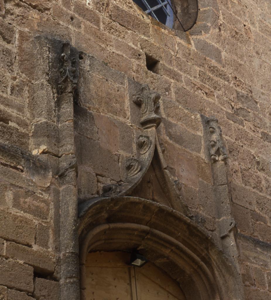 Eglise paroissiale Saint-Saturnin