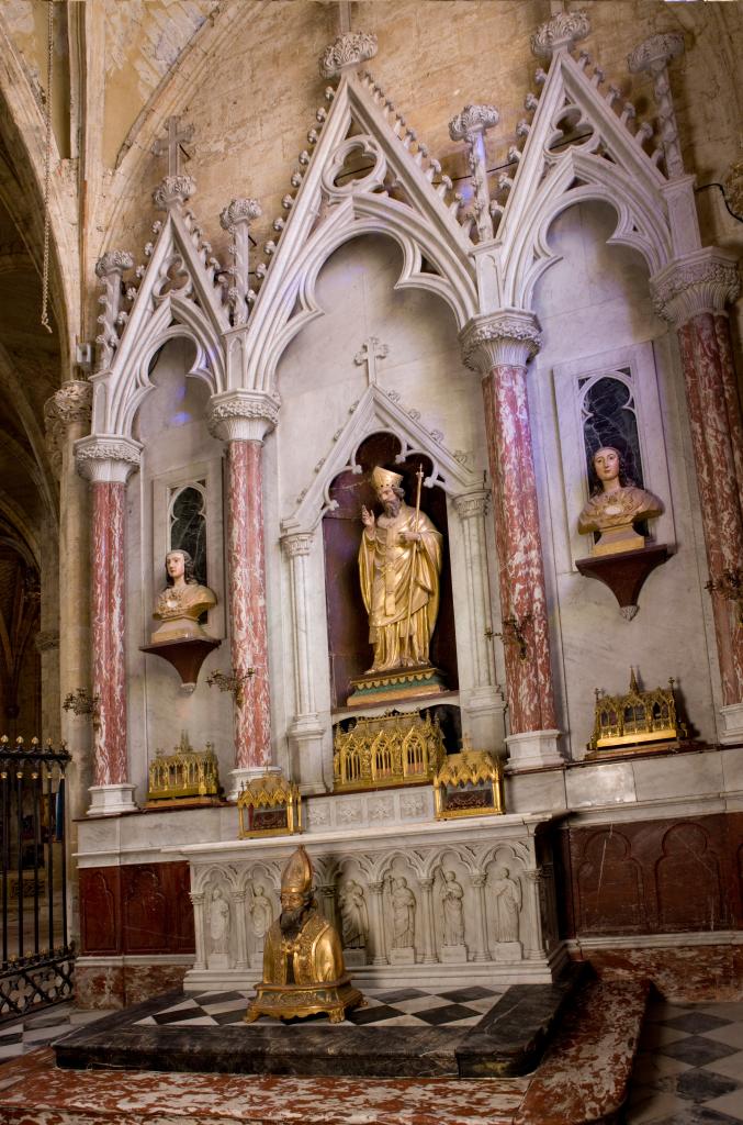 autel-retable, ensemble du décor de la chapelle Saint-Clair