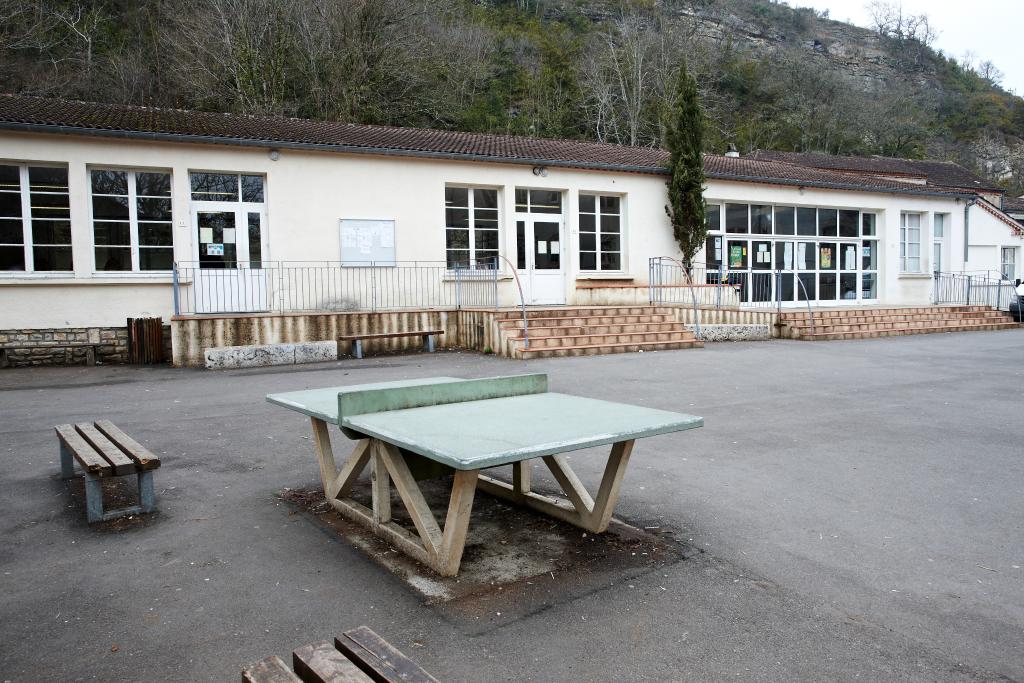 ancienne école primaire supérieure puis collège de l'Impernal