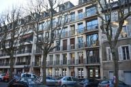 Immeuble à boutique