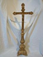croix d'autel : Christ en croix