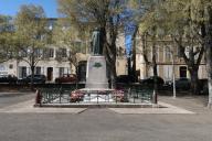 monument aux morts de la guerre de 1914-1918, de la guerre de 1939-1945, de la guerre de 1946-1954 (Indochine), et de la guerre de 1954-1962 (Algérie)