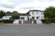 école