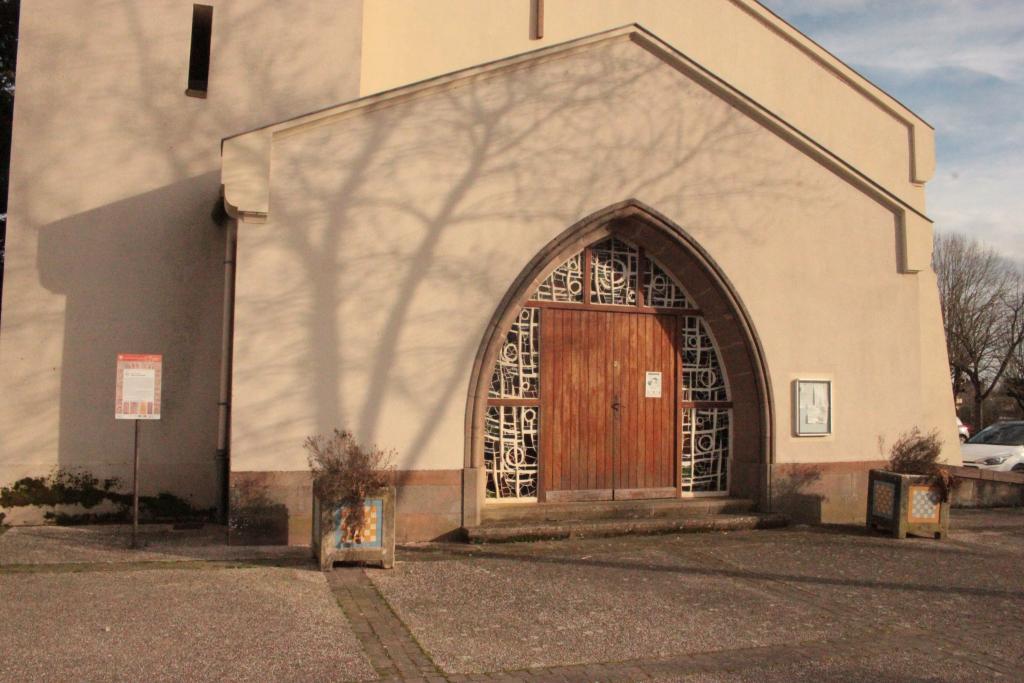 église paroissiale Saint-Benoit